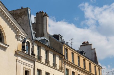 Yapı ülkesinin ön cephesi