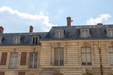 Yapı ülkesinin ön cephesi