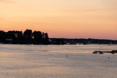 Denizde gün batımı