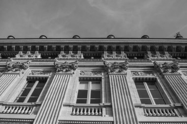 Cephe louvre Müzesi