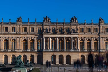 Şatonun dış görünüşü