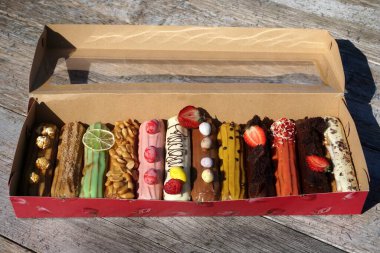         Farklı türde tatlı yemek eklerleri. Güzel barakalar                       