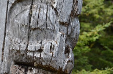 Tarihi Totem Polonyalıları, Sgang Gwaay, Ninstints, Haida Gwaii, BC, Kanada