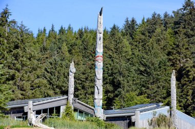 Skidegate, Haida Gwaii, British Columbia, Kanada, 7 Temmuz 2023: Haida Miras Merkezi Haida ulusunun ve halkının başlıca kültür merkezi.