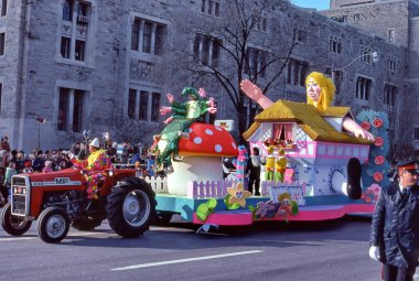 TORONONONONTO, ONTARIO, CANADA - 13 Kasım 1977: Toronto 'da düzenlenen 72. 13 Kasım 1977. 