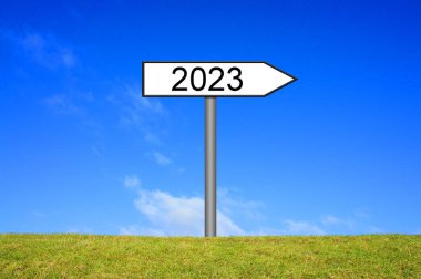 2023 yılını gösteren imza ya da rehber.