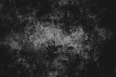 Koyu renkli, sorunlu bir duvar.