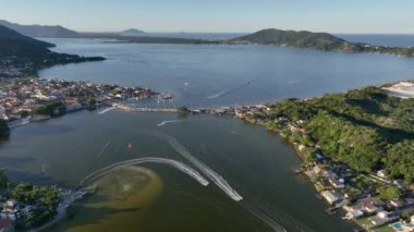 Florianopolis, Brezilya 'daki Lagoa da Conceicao. Hava resmi.