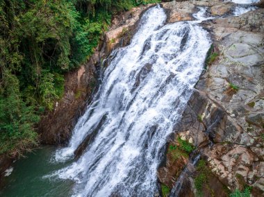 Ressure Şelalesi, Büyük Florianpolis 'te. Santa Catarina
