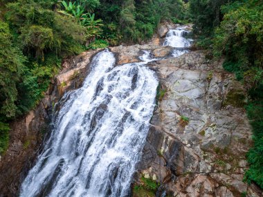 Ressure Şelalesi, Büyük Florianpolis 'te. Santa Catarina