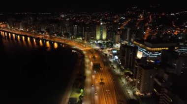 Florianopolis, Santa Catarina 'da. Hercilio Luz Köprüsü. Hava resmi.
