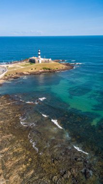 Bahia 'daki Salvador şehri. Hava görüntüsü. Barra Deniz Feneri.