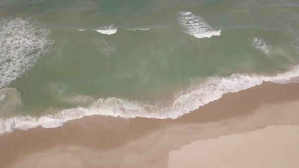 Playa Imbassai Bahia Vista Aérea Río Une Olas Marinas — Vídeos de Stock