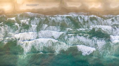 Florianopolis 'teki Santinho Plajı. İHA 'dan hava görüntüsü. Brezilya