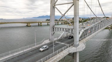 Florianopolis şehri, Hercilio Luz Köprüsü. Brezilya