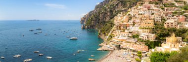 Amalfi Sahili, Akdeniz, İtalya. Web Sitesi Afişi.