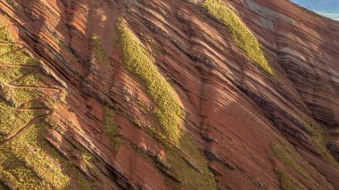 Gökkuşağı Dağı, Peru. Cusco yakınlarında Cerro Colorado olarak da bilinir. Hava görüntüsü. Güney Amerika