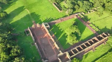 Cizvit Harabeleri. San Ignacio mini misyonu 1632 'de Cizvitler tarafından kuruldu, Misiones Eyaleti, Arjantin