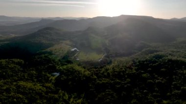 Goias, Brezilya 'da pirenopolis. Tarihi şehrin eski Katolik kilisesi.