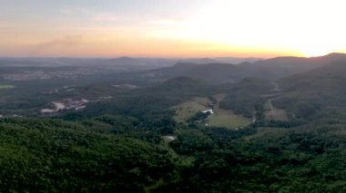 Goias, Brezilya 'da pirenopolis. Tarihi şehrin eski Katolik kilisesi.