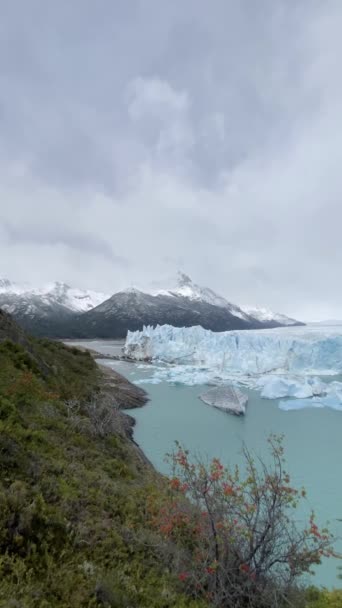 Ледник Перито Морено Считающийся Объектом Всемирного Наследия Является Уникальным Ледниковым — стоковое видео