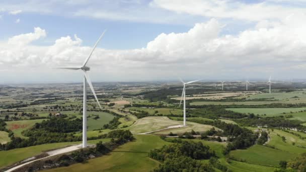 Letecký Pohled Větrné Mlýny Pro Výrobu Energie Větrné Elektrárny Vyrábějící — Stock video