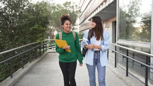 Female Student Friends Having Conversation Going Out University Building — Αρχείο Βίντεο