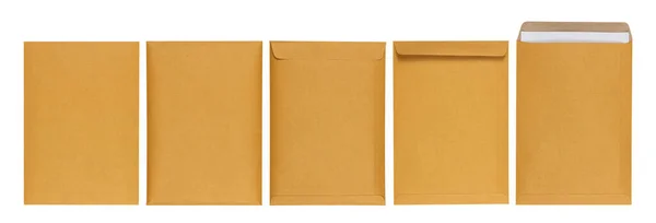 白の背景に隔離された茶色の封筒のセット 手紙のトップビュー クリッピングパスを持つオブジェクト — ストック写真