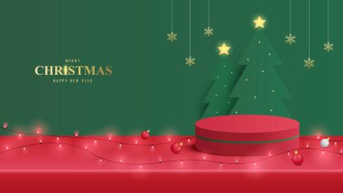 Kürsü Noel 'i. Kırmızı Podyum, yılbaşı ağacı ile ürün tanıtımı için. Yeşil arka planda ürün göstermek için podyum platformu. Mutlu Noeller.