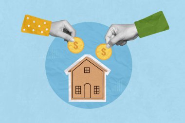 Konut kredisi, ipotek, tasarruf, emlak yatırımı ve konut konsepti. Yaratıcı sanat kolajı. Minyatür evlerin para kutusuna bozuk para koyuyor.