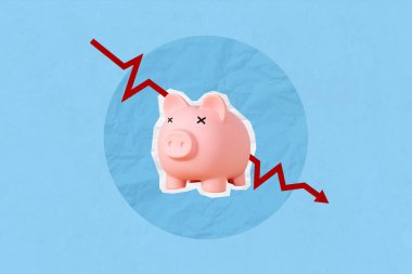 Düşen GSYİH, kriz ve enflasyon. Piggy Bank ve Down Arrow 'un yaratıcı sanat kolajı rezervlerin azaldığını, ekonominin kötüleştiğini ve ekonomik durgunluğun arttığını gösteriyor.
