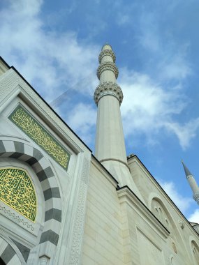 Türkiye 'nin En Büyük Camii, Büyük Camlika Camii