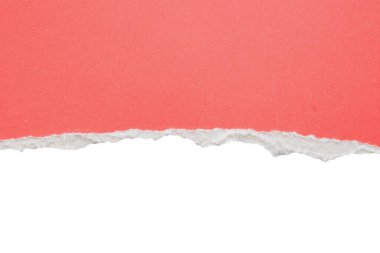 Pembe yırtık kağıt kenarları beyaz arkaplanda izole edilmiş.