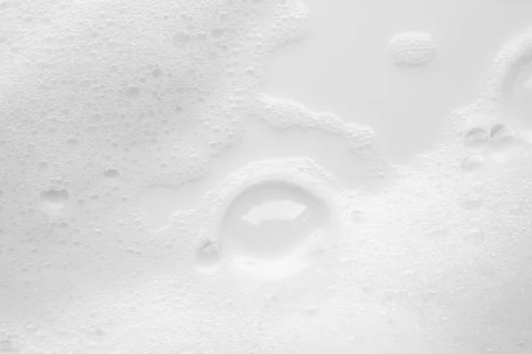 白色背景上的白色肥皂泡纹理 — 图库照片