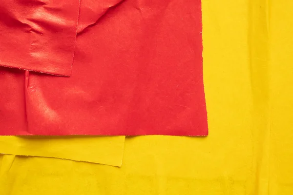 Blanco Rojo Amarillo Arrugado Arrugado Papel Cartel Textura Fondo —  Fotos de Stock