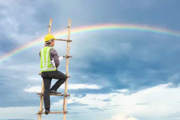 Asian Business Man Engineer Climbing Ladder Blue Sky Career Growth — Stock Photo, Image