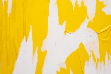 Eski grunge yırtık sarı kağıt poster yüzey dokusu arka planı