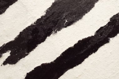 Eski grunge yırtılmış siyah kağıt poster yüzey dokusu arkaplanı