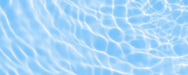 Abstract Transparante Water Schaduw Oppervlakte Textuur Natuurlijke Rimpeling Blauwe Achtergrond — Stockfoto