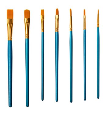 Beyaz arkaplanda izole edilmiş sanatsal boya fırçası