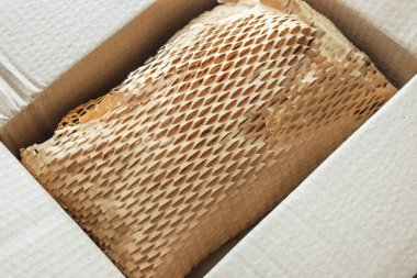 Ürün paketleme karton kutusu için çevre dostu kahverengi bal peteği paketi