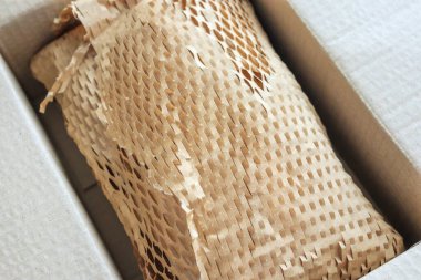 Ürün paketleme karton kutusu için çevre dostu kahverengi bal peteği paketi