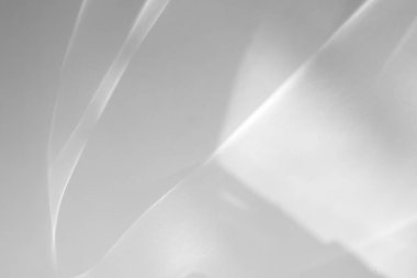 Beyaz duvar arkaplan modelleme efekti üzerindeki soyut gölge düşüşü