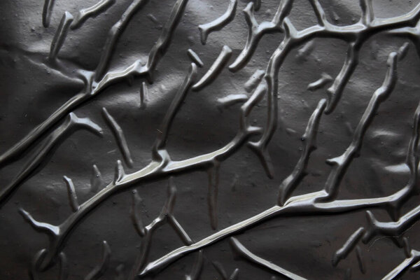 черный скомканный и складчатый пластиковый фон плаката текстуры