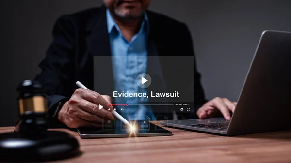 Trial Lawyer Showcased His Analytical Communicative Interpersonal Skills Solving Intricate — Stock Photo, Image