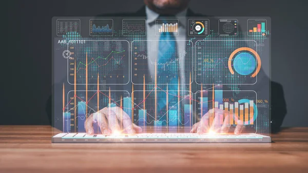 İşadamı Uzaktan İşletme onların finansal verilerini ve işlemlerini güvenli bir şekilde yönetmek için Web3 teknolojisini kullanabilir, bu da şirketlerin siber güvenlik duruşlarını iyileştirmelerine ve alt sınırlarını artırmalarına yardımcı olabilir..