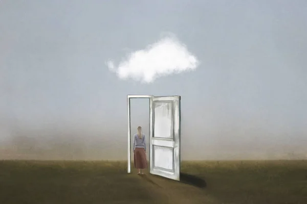 Жінка Йде Сюрреалістичних Відкритих Дверей Посеред Природи Хмарою Над — стокове фото