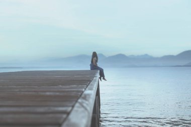 # Kadınlar nefes kesen manzarayı sever # # Gerçeküstü bir maviyle renklendirilmiş #