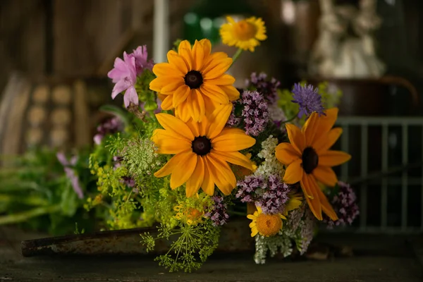 Ramo Flores Colores Con Muchas Flores Verano Diferentes — Foto de Stock