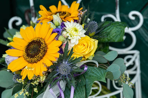 Stock image Colorful autumn flower bouquet in a metall basket